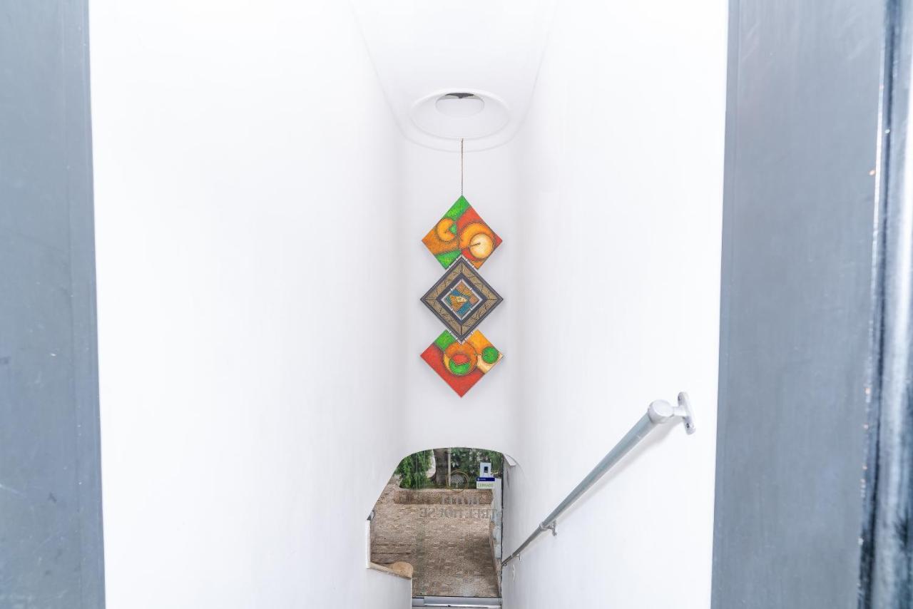 Hotel Tree House Medellin Bagian luar foto